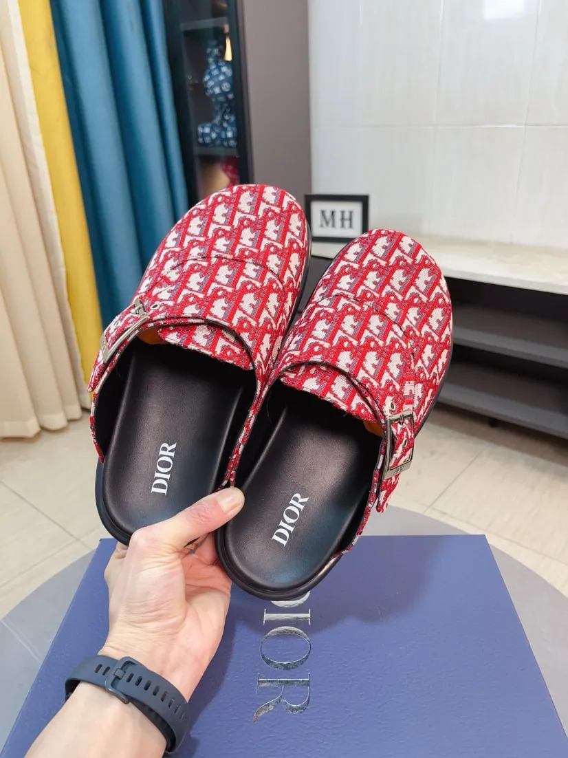 Men's shoes 💰380🌸🌸【Dior】Top purchasing agent 🇮🇹 Di Street Male God half drag counter synchronization, uppers imported from Italy with D logo fabric, high-quality complex splicing craftsmanship, soles: original soles specially provided by the original factory, exclusive event molded soles super comfortable, original factory single goods, 🔍🔍high quality, you can enter and exit the counter at will, welcome to compare, size number 38-45 (order 46)